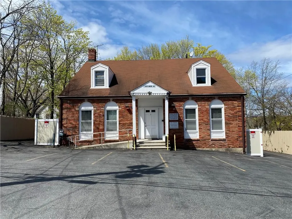 7 S Madison Avenue Spring Valley NY 10977