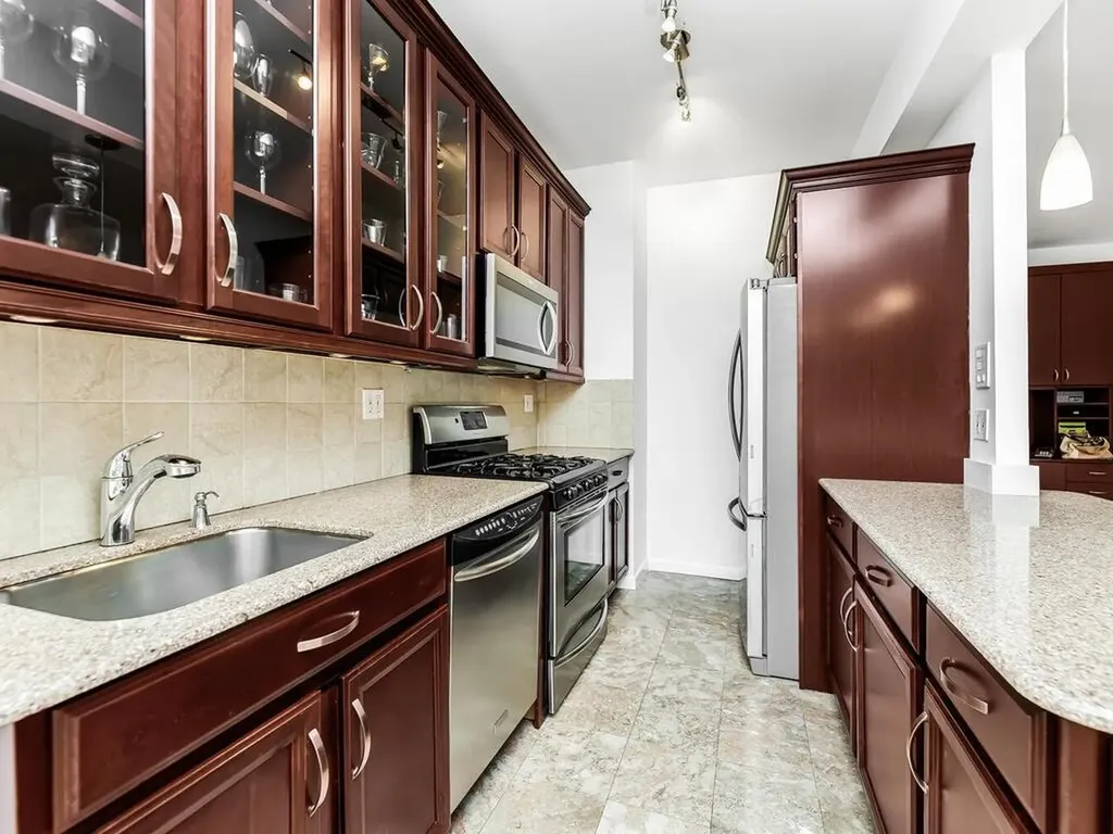 555 Kappock Street Bronx NY 10463