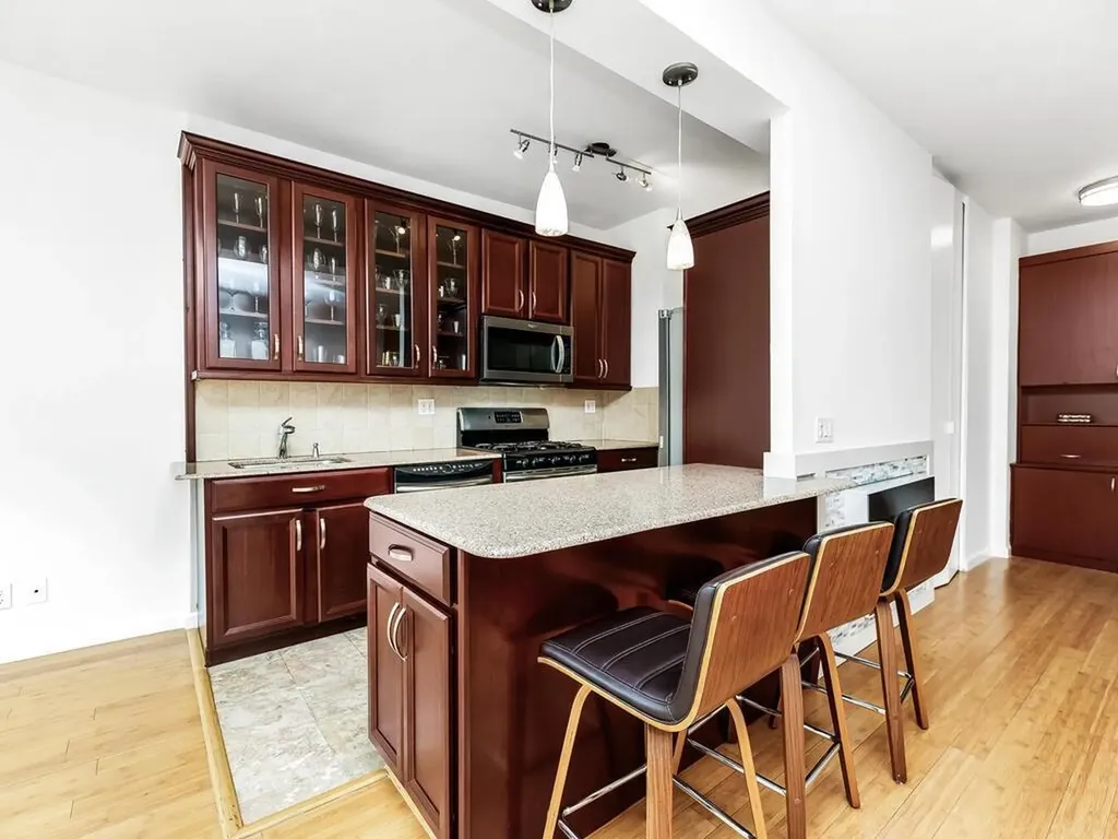 555 Kappock Street Bronx NY 10463