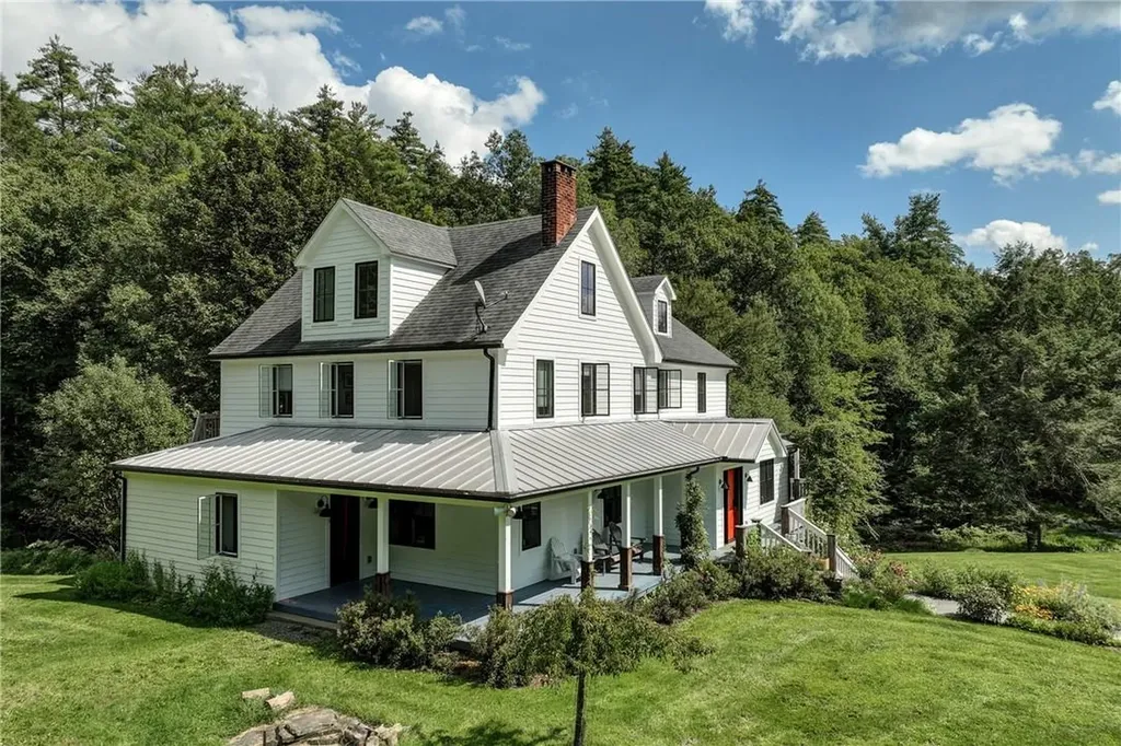 39 Deep Hollow Hill Road Narrowsburg NY 12764