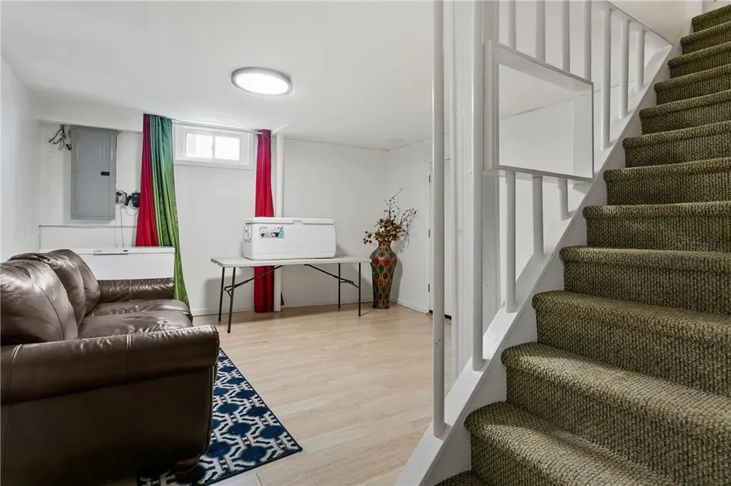 140 Amackassin Terrace Yonkers NY 10703