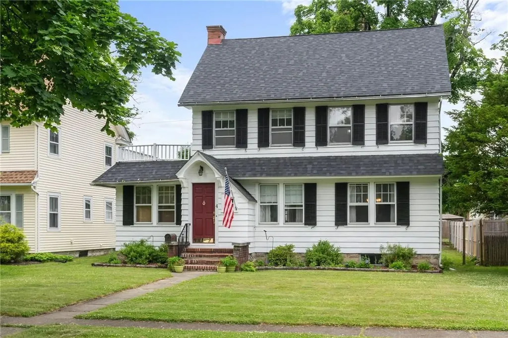 4 Mitchell Avenue Poughkeepsie NY 12603