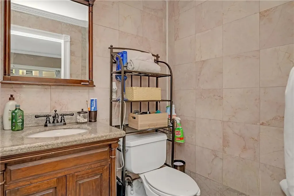 184 Ashford Avenue Dobbs Ferry NY 10522