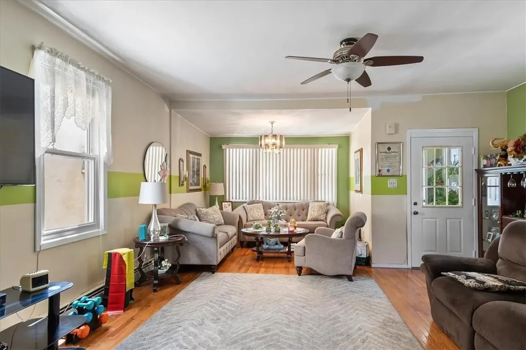 224 Newman Avenue Bronx NY 10473