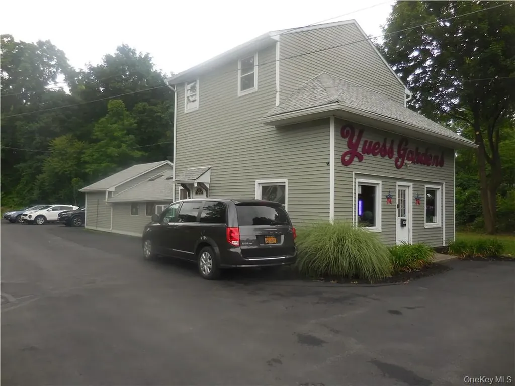 406 3rd Street Newburgh NY 12550