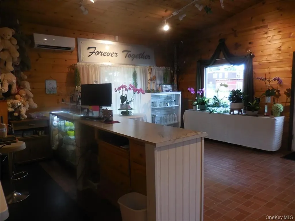 406 3rd Street Newburgh NY 12550