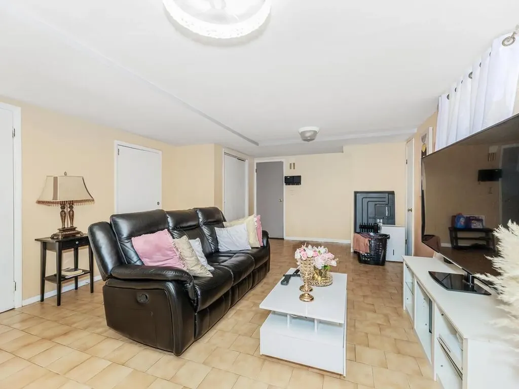 477 Aka 483 Park Avenue Yonkers NY 10703