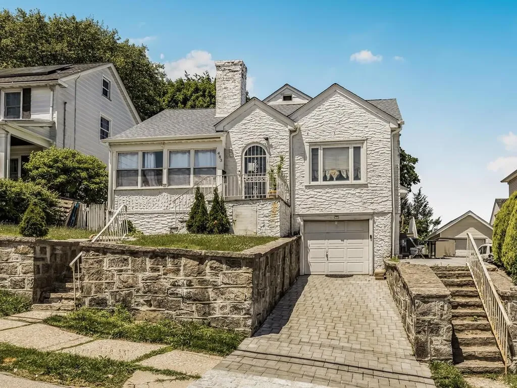 477 Aka 483 Park Avenue Yonkers NY 10703