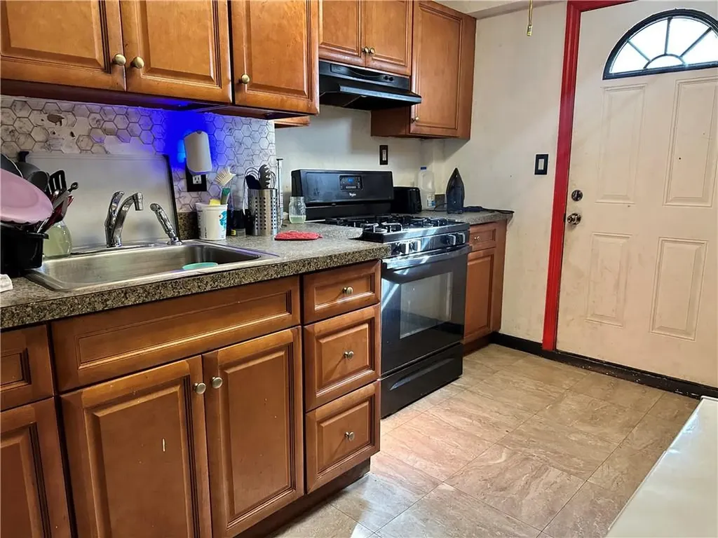 611 South Street Peekskill NY 10566