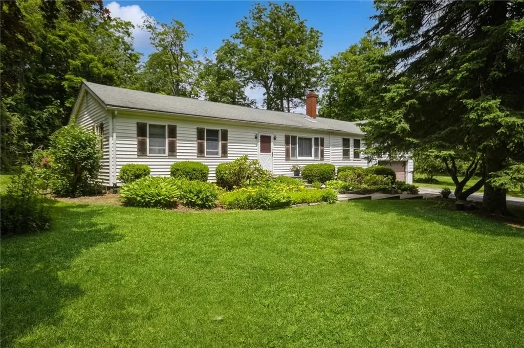 11 Muscoot Road E Carmel NY 10541