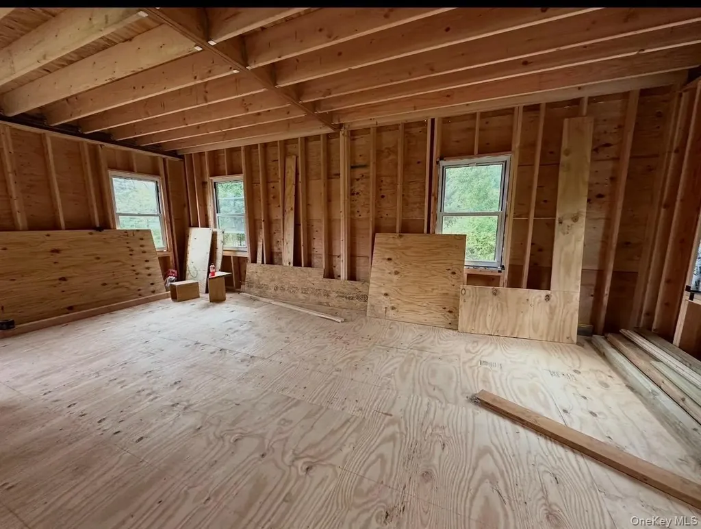 79 Dexheimer Road Narrowsburg NY 12764