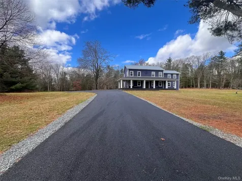 79 Dexheimer Road Narrowsburg NY 12764