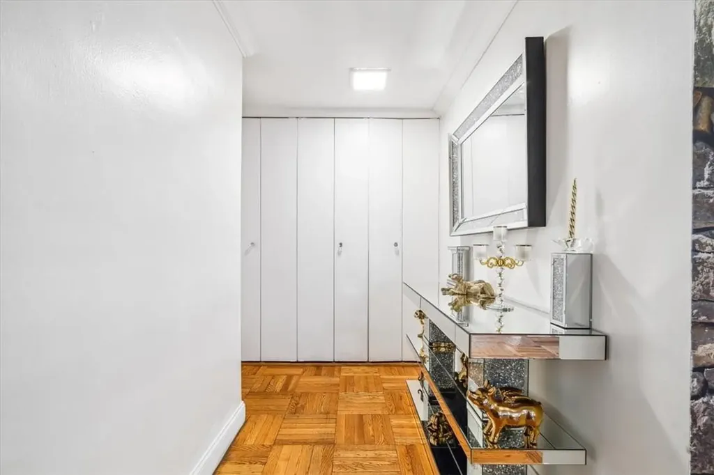 2835 Webb Avenue Bronx NY 10468