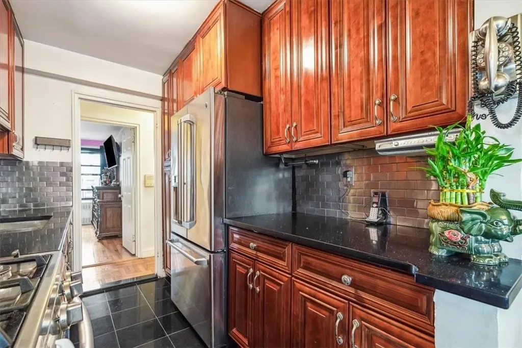 2835 Webb Avenue Bronx NY 10468