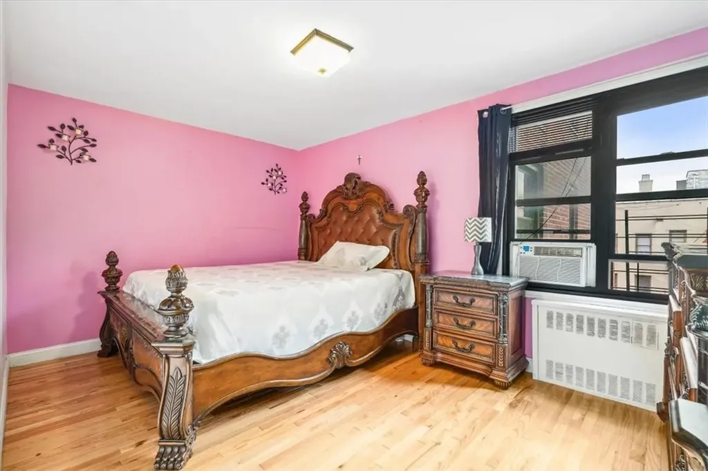 2835 Webb Avenue Bronx NY 10468