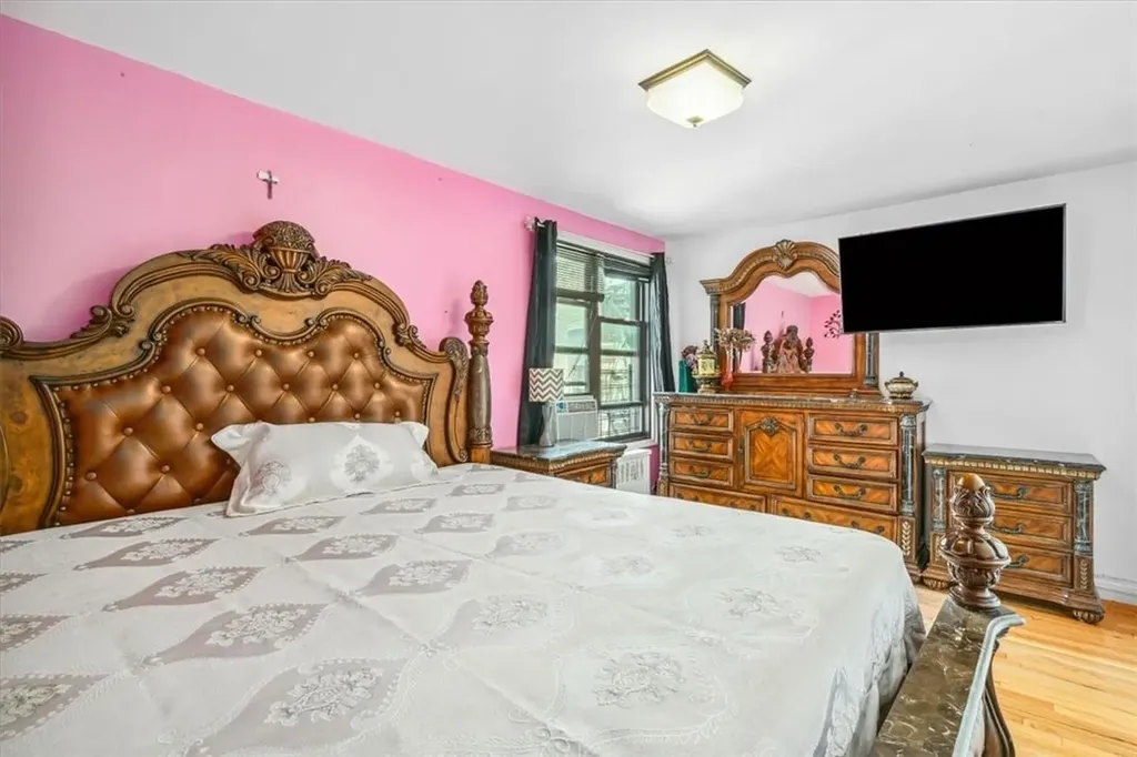 2835 Webb Avenue Bronx NY 10468