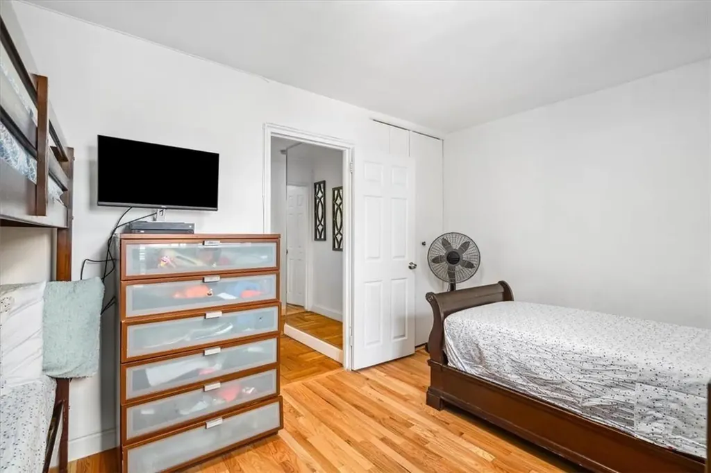 2835 Webb Avenue Bronx NY 10468