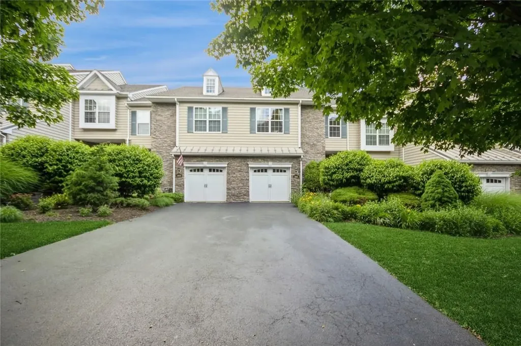 1061 Dutcher Drive Fishkill NY 12524