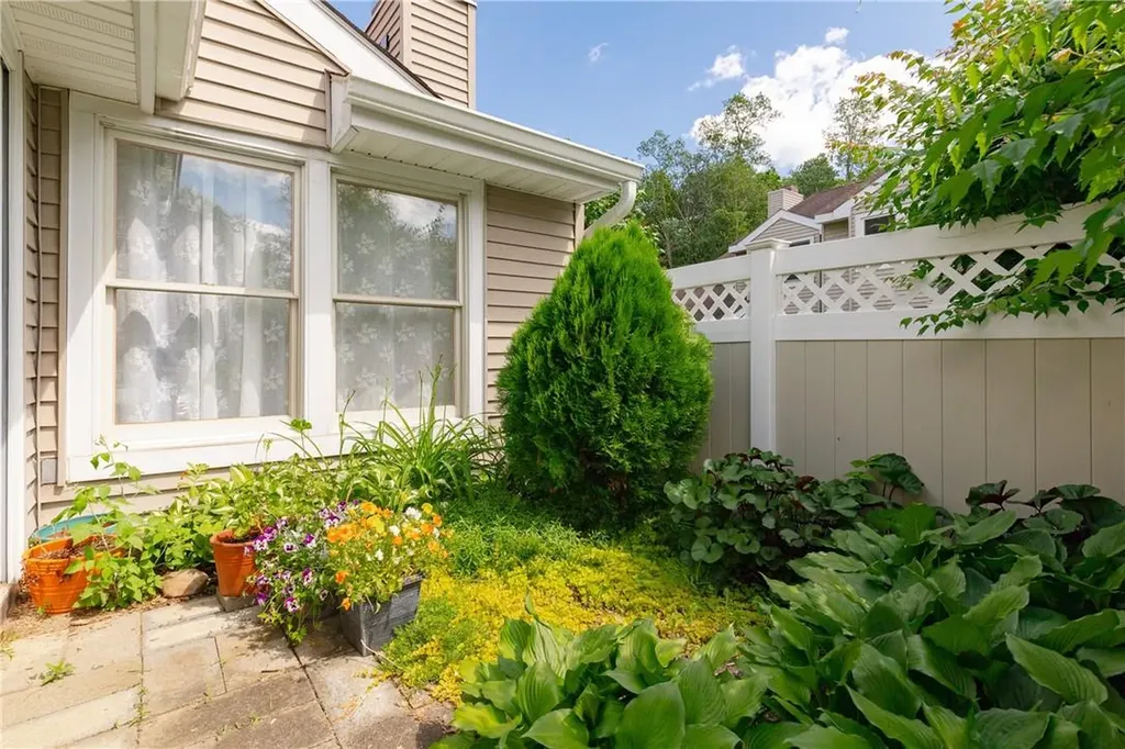32 Alden Terrace Millbrook NY 12545
