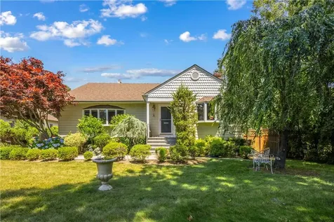 153 Old Wilmot Road Scarsdale NY 10583