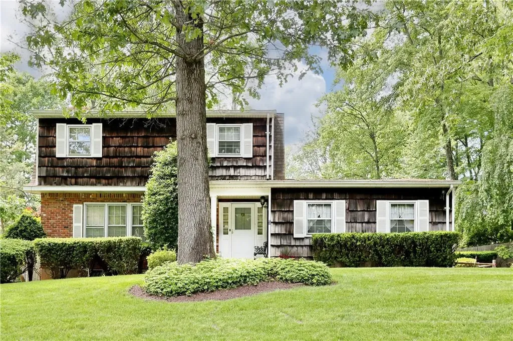 5 Aberdeen Avenue Spring Valley NY 10977