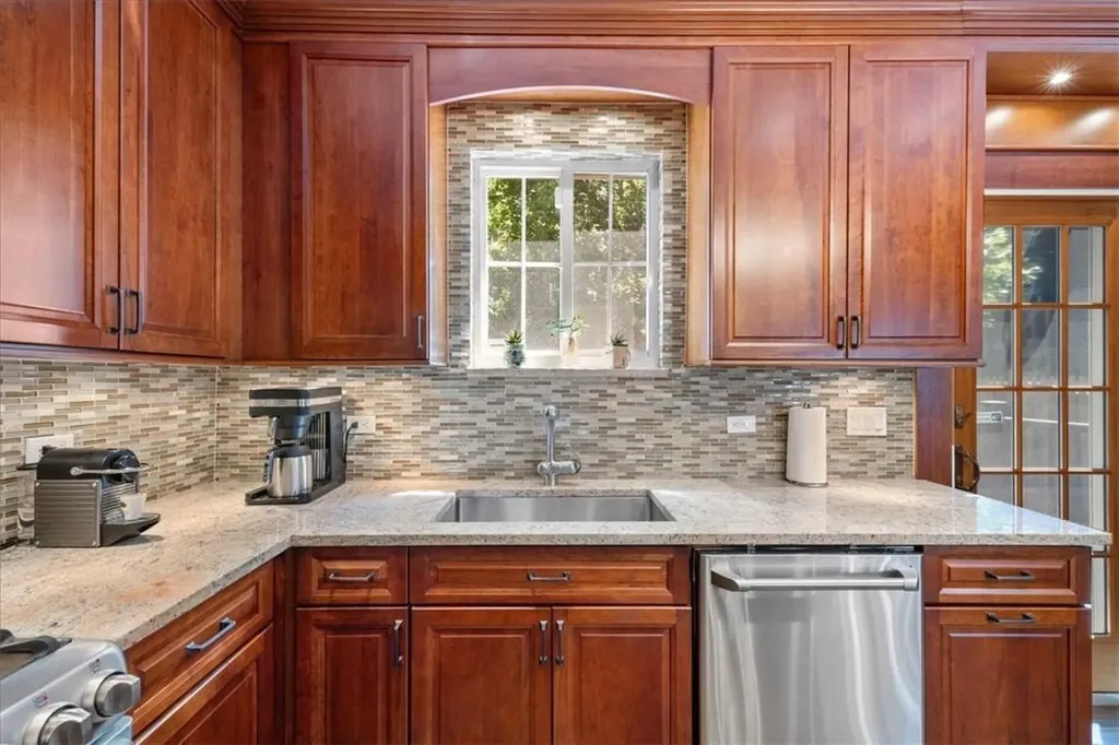 228 W 259th Street Bronx NY 10471