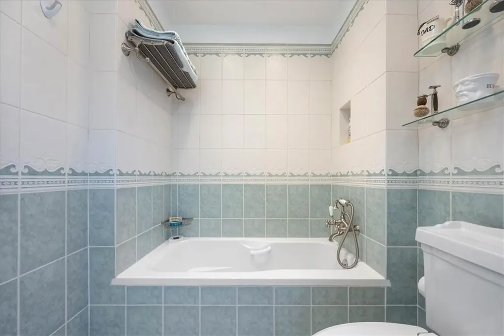 228 W 259th Street Bronx NY 10471