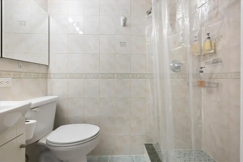 228 W 259th Street Bronx NY 10471