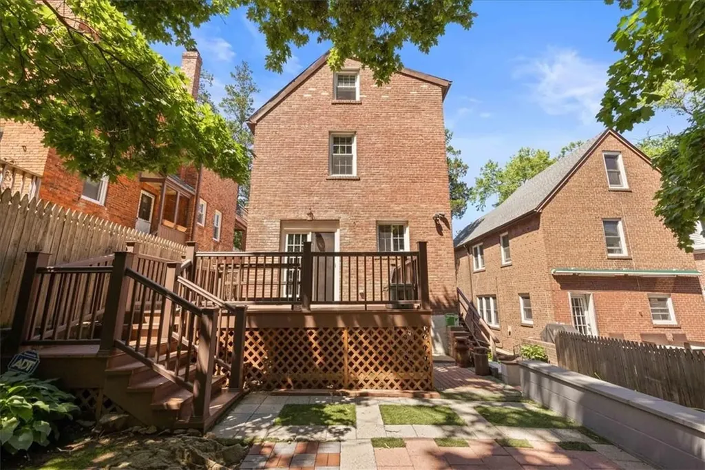 228 W 259th Street Bronx NY 10471
