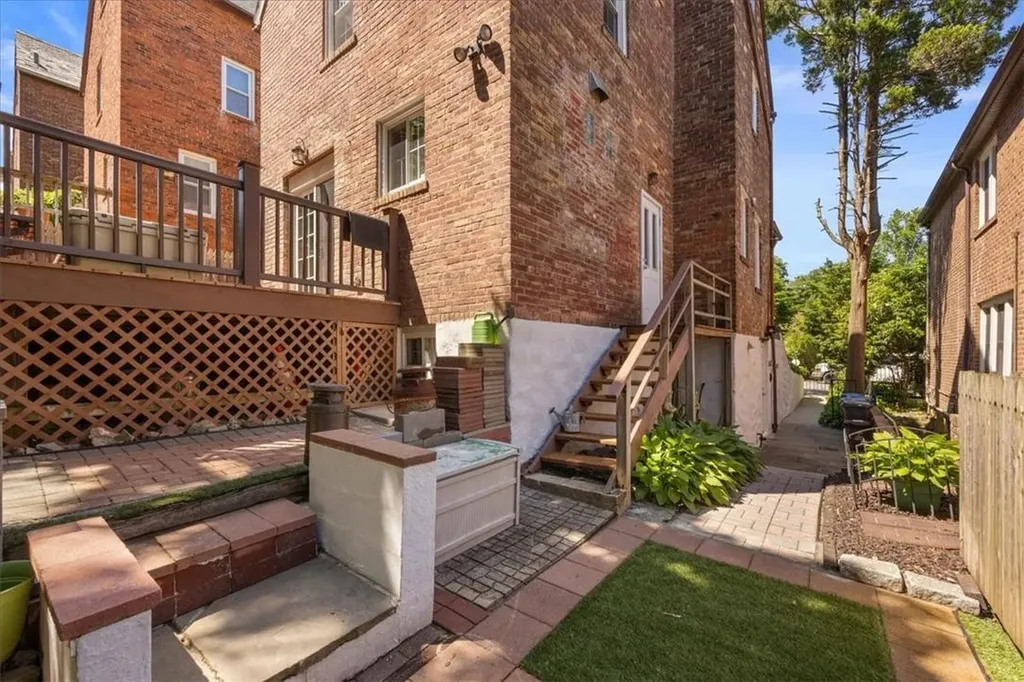 228 W 259th Street Bronx NY 10471