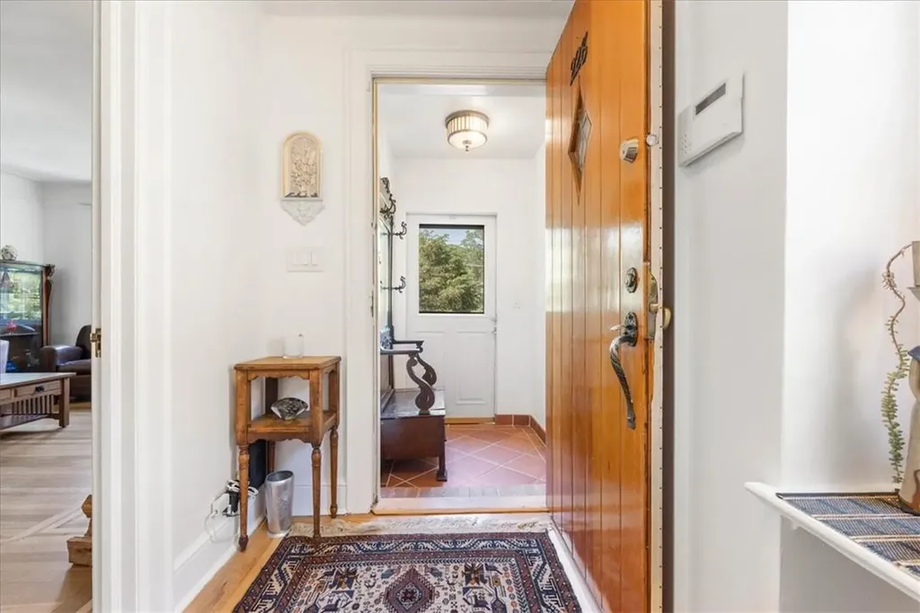 228 W 259th Street Bronx NY 10471