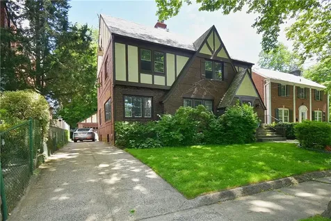 319 E Grand Street Mount Vernon NY 10552