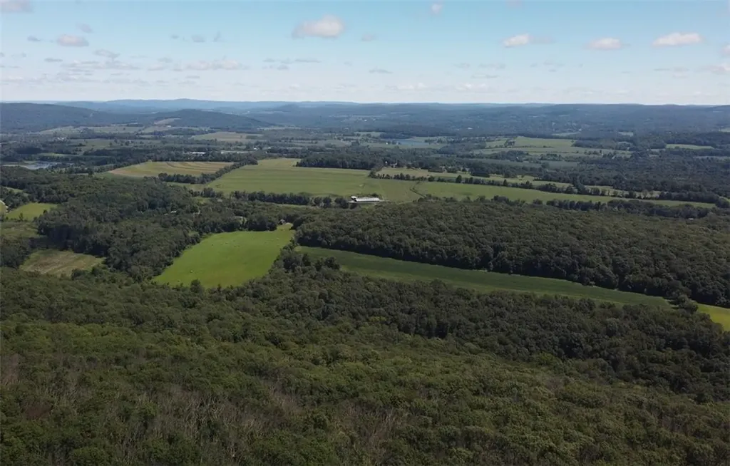 Cascade Mount / Perrys Corners Amenia NY 12501