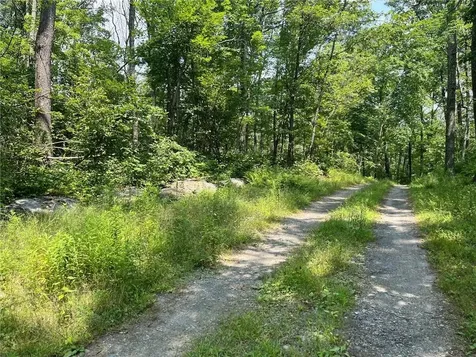Cascade Mt / Perrys Corners Amenia NY 12501