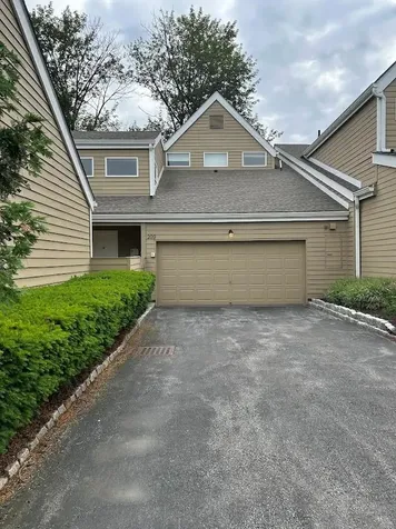 209 Aspen Terrace Poughkeepsie NY 12601