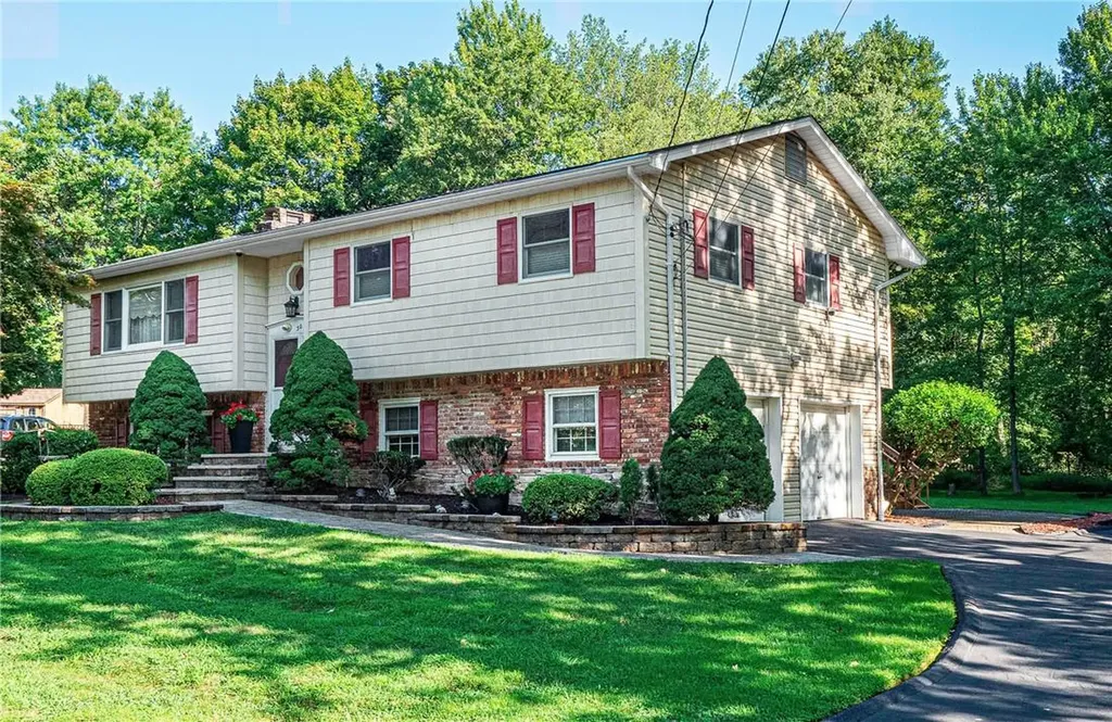 30 Parkside Drive Congers NY 10920