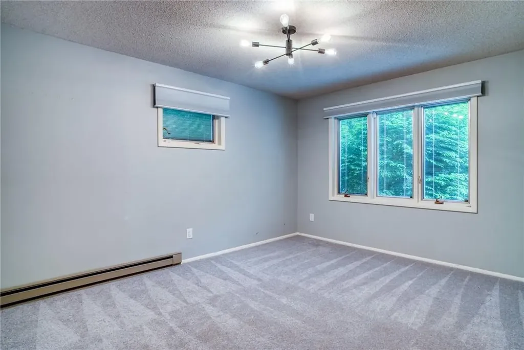 5 Buckingham Circle Rock Hill NY 12775