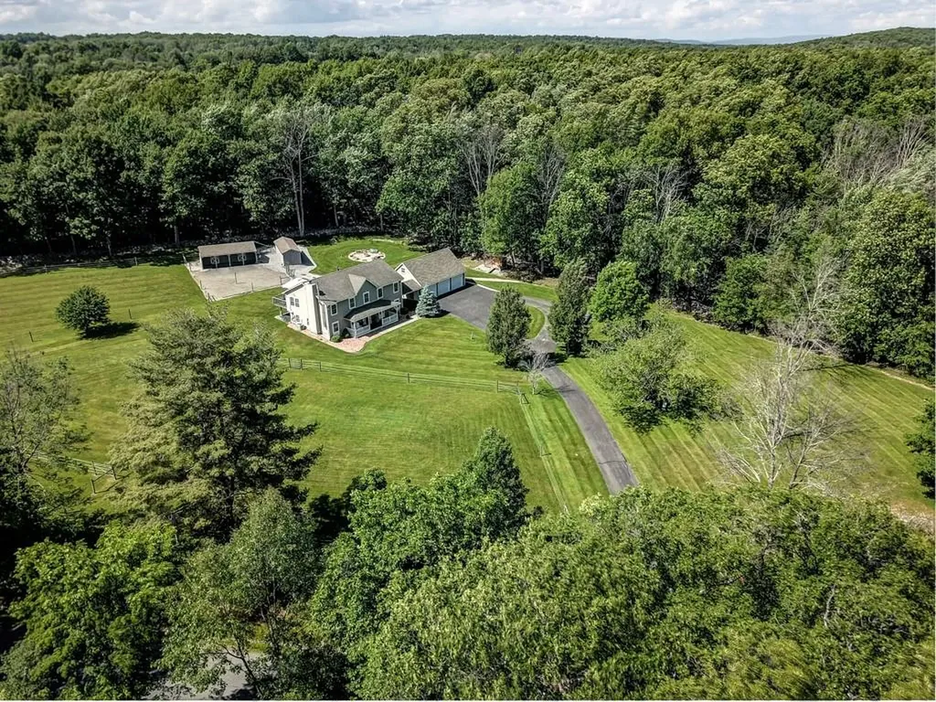 199 Toad Pasture Road Middletown NY 10940