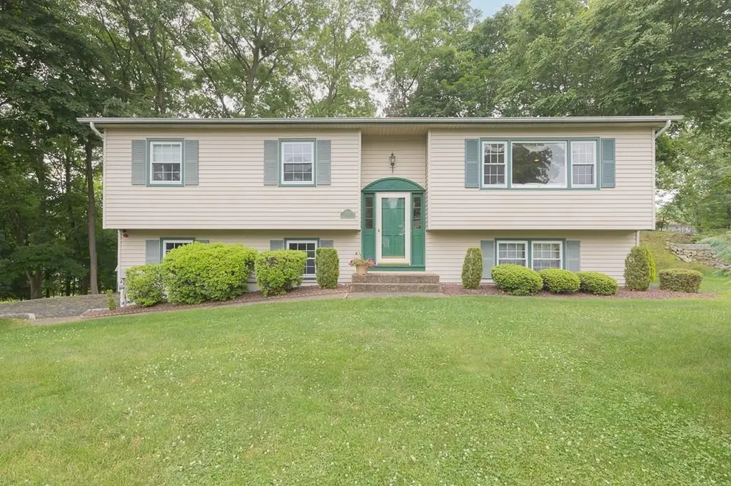 11 Gurran Drive Stony Point NY 10980