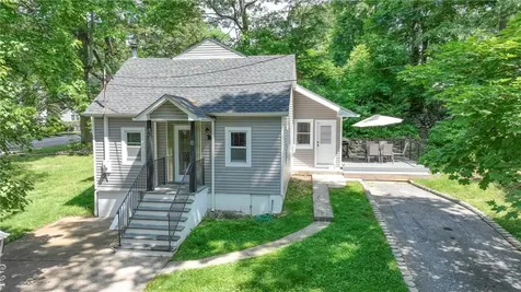 4 Kamp Street Mohegan Lake NY 10547