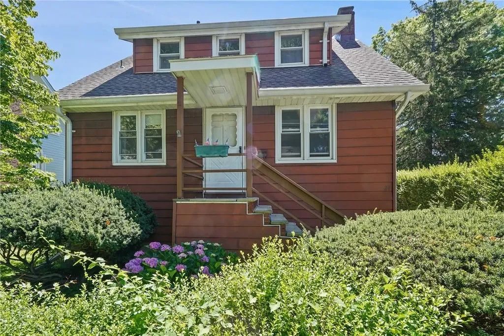 21 Grapal Street Rye NY 10580