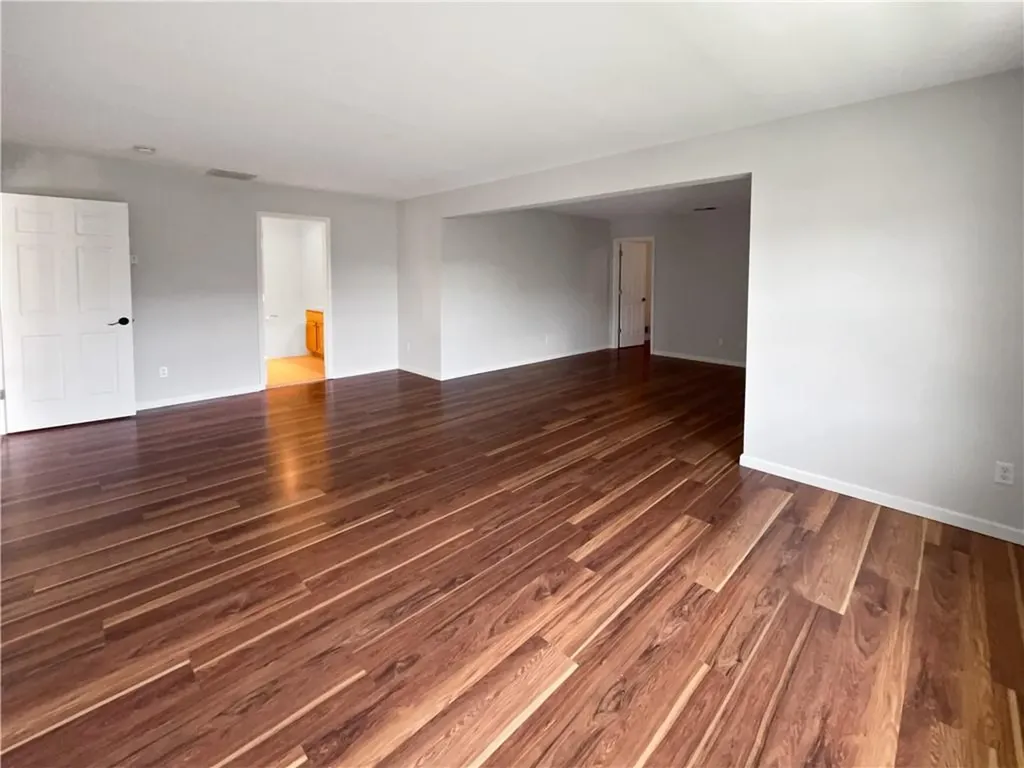 3042 Molly Pitcher Drive New Windsor NY 12553