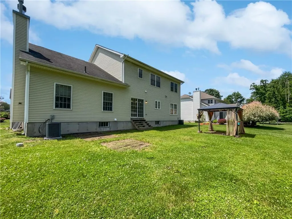 3042 Molly Pitcher Drive New Windsor NY 12553
