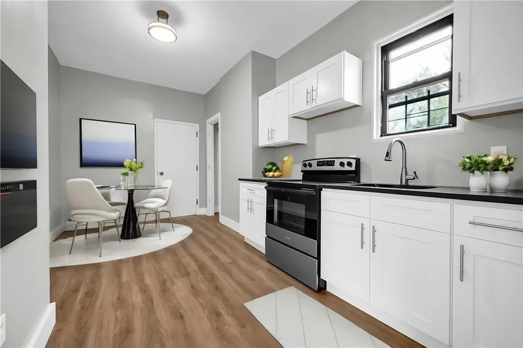 667 Nepprehan Avenue Yonkers NY 10701