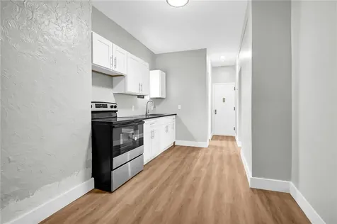 667 Nepprehan Avenue Yonkers NY 10701
