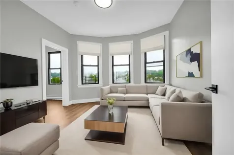 667 Nepprehan Avenue Yonkers NY 10701
