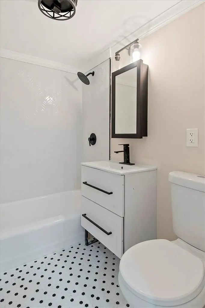 21 Elissa Lane Yonkers NY 10710