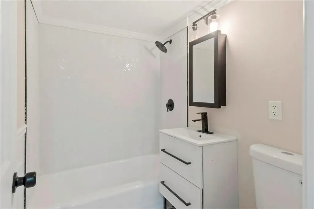 21 Elissa Lane Yonkers NY 10710