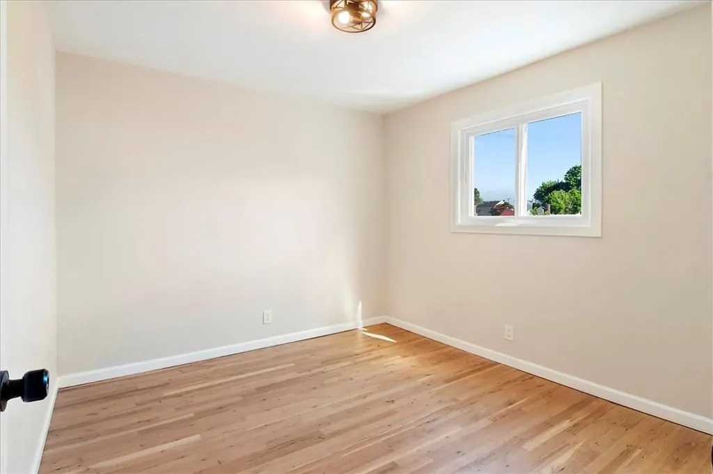 21 Elissa Lane Yonkers NY 10710