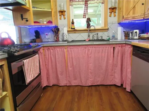 30 Lake Ellis Road Wingdale NY 12594